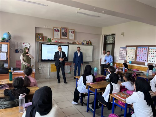  Kaymakam Yılmaz’dan Okul Ziyaretleri 